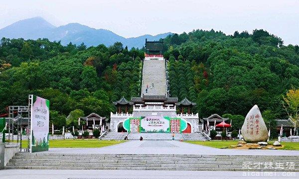 五岳是指哪五座山 是嵩山/泰山/华山/衡山/恒山(恒山最高)